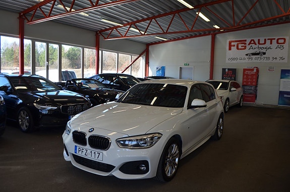 BMW 118d 8 of 16