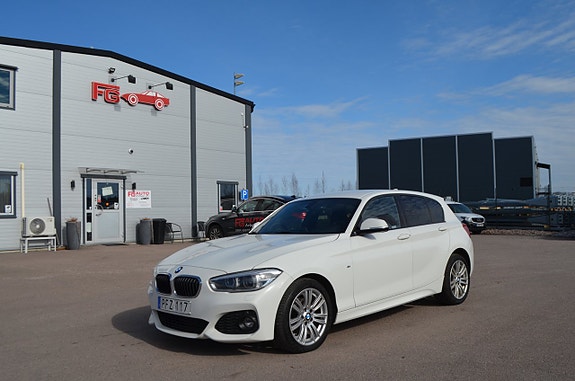 BMW 118d 2 of 5