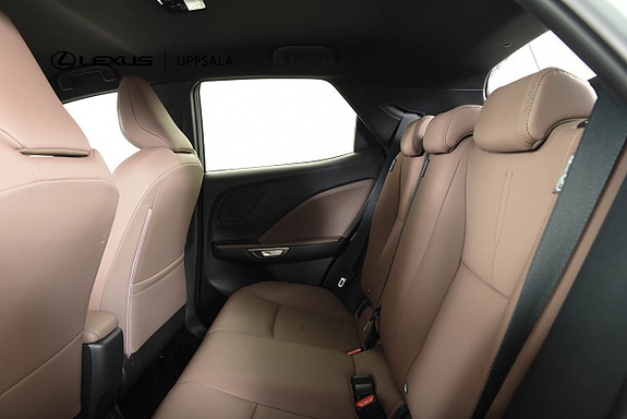 Lexus LBX 7 of 20