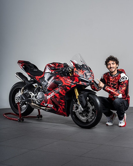 Ducati Panigale V2 Special Edition FB63 5 of 5