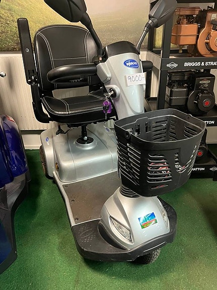 Promenadscooter Invacare