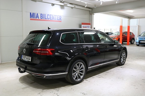 Volkswagen Passat 4 of 5