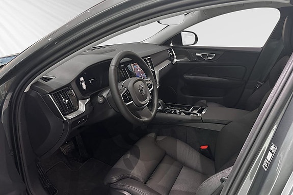 Volvo V60 7 of 18