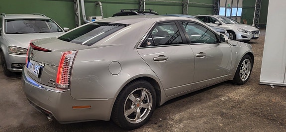 Cadillac CTS 4 of 10