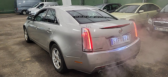 Cadillac CTS 3 of 10