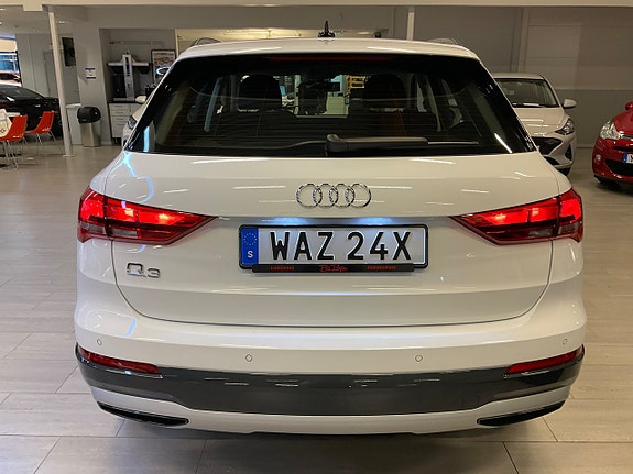 Audi Q3 5 of 5