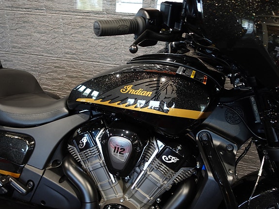 Indian CHIEFTAIN POWERPLUS DARK HORSE *3,45% upp till 250 000:-!* 5 of 5