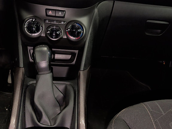 Peugeot 2008 16 of 29