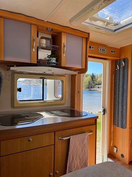 LMC Liberty 582 2 of 22