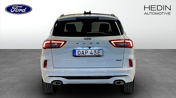 Ford Kuga 7 of 12
