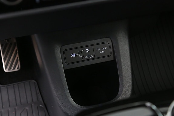 Hyundai Ioniq 5 28 of 30