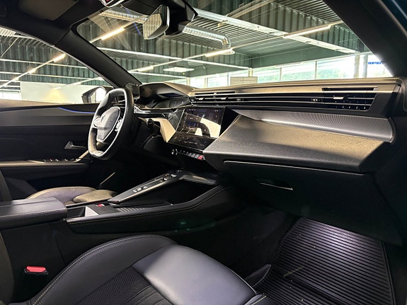 Peugeot 408 15 of 23