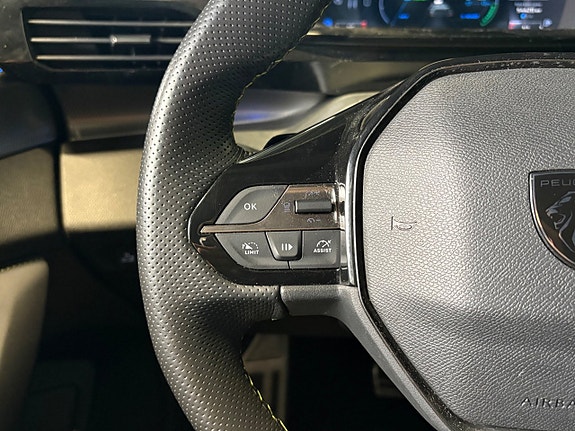 Peugeot 408 20 of 23