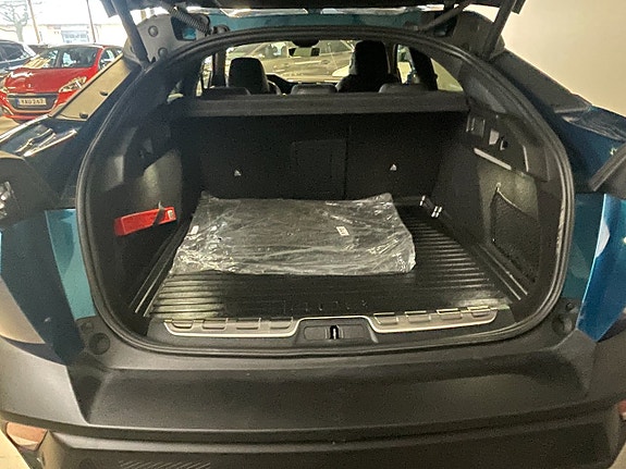 Peugeot 408 5 of 5