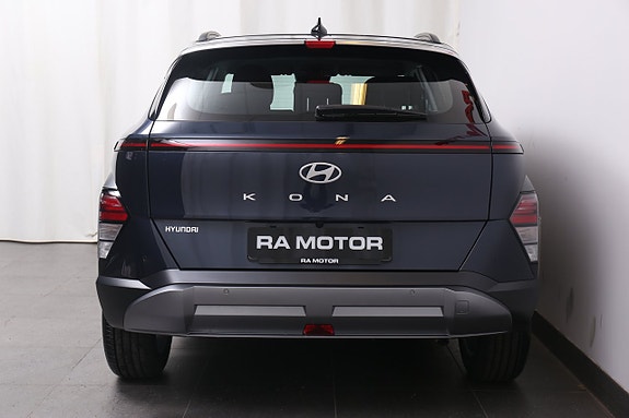 Hyundai Kona 8 of 27