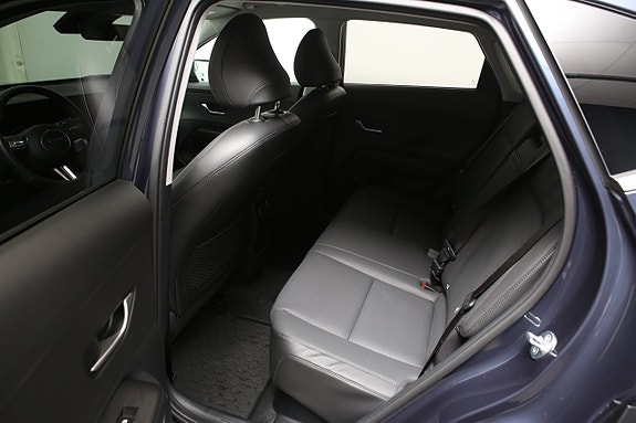 Hyundai Kona 13 of 27