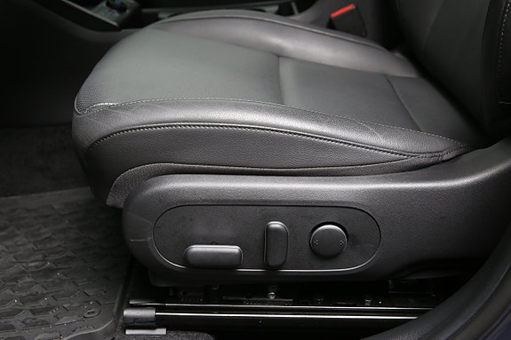 Hyundai Kona 18 of 27