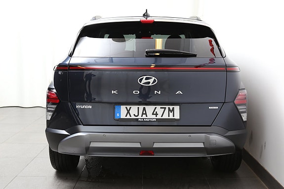 Hyundai Kona 8 of 27