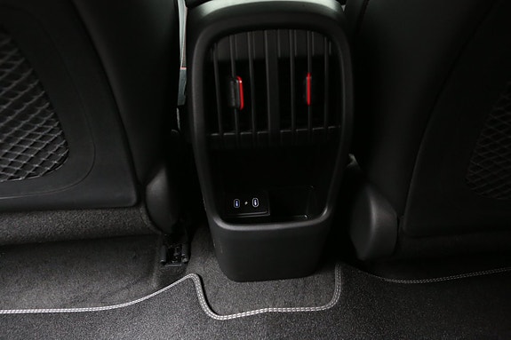Hyundai Kona 15 of 29
