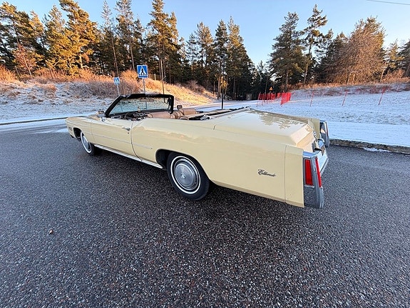 Cadillac Eldorado 4 of 5