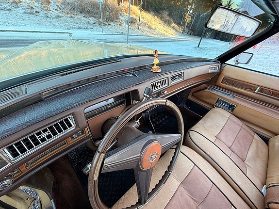 Cadillac Eldorado 11 of 12
