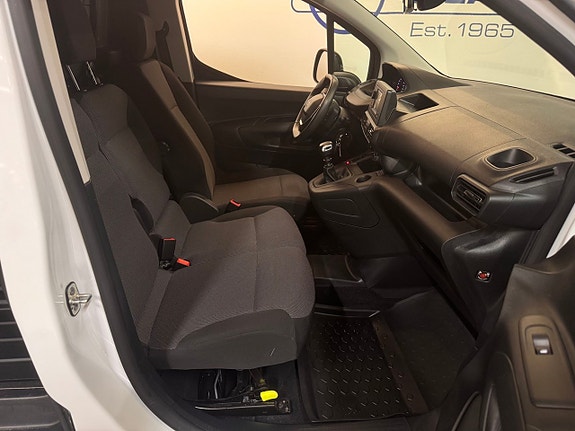 Peugeot Partner 15 of 19