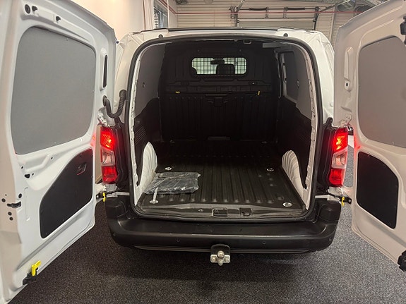 Peugeot Partner 19 of 19