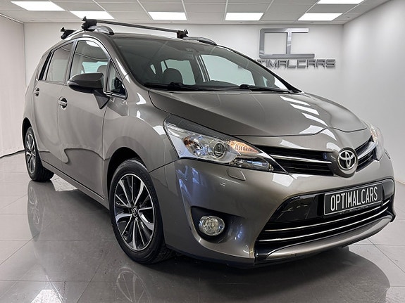 Toyota Verso 2 of 5