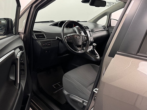 Toyota Verso 5 of 5