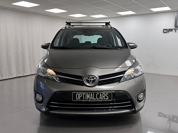 Toyota Verso 3 of 5
