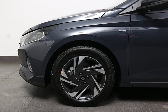 Hyundai i20 7 of 25