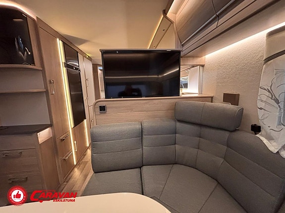 Kabe ROYAL 600 CXL KS / Luftmarkis 8 of 27