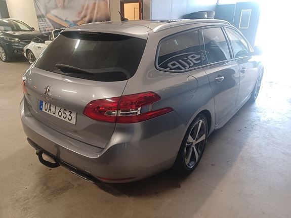 Peugeot 308 SW 5 of 5