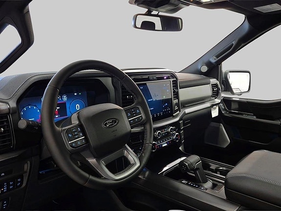 Ford F-150 7 of 16