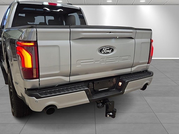 Ford F-150 14 of 16