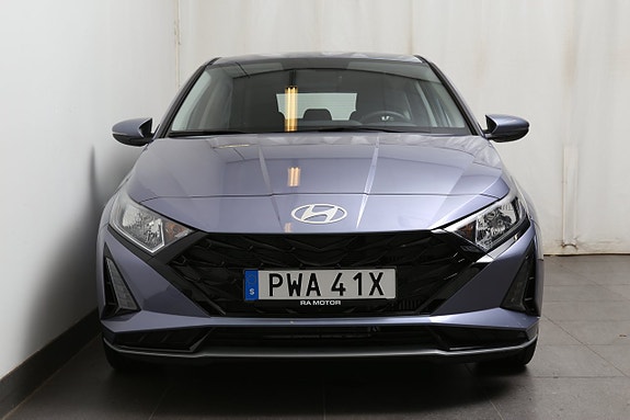 Hyundai i20 3 of 5