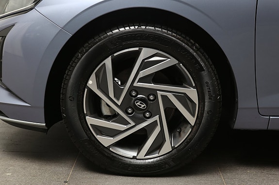 Hyundai i20 7 of 23