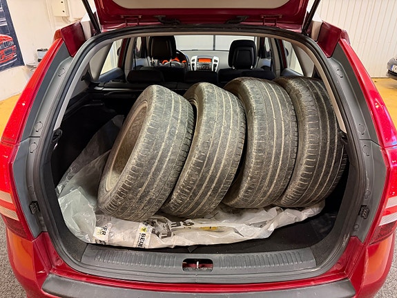 Kia Ceed 15 of 15