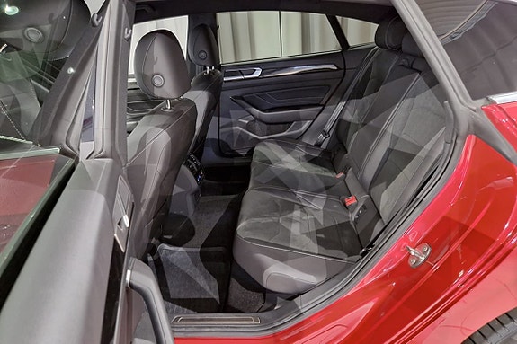 Volkswagen Arteon 16 of 17