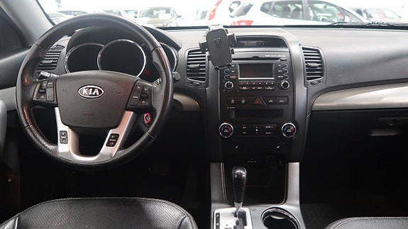 Kia Sorento 11 of 16