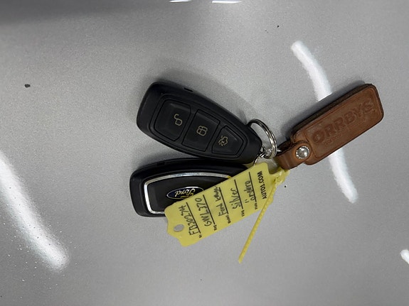 Ford Kuga 21 of 24