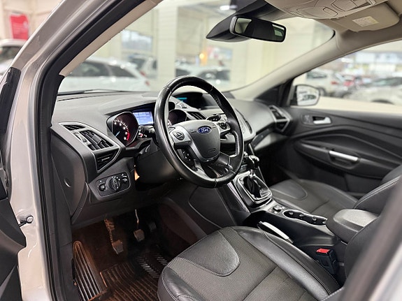 Ford Kuga 14 of 24