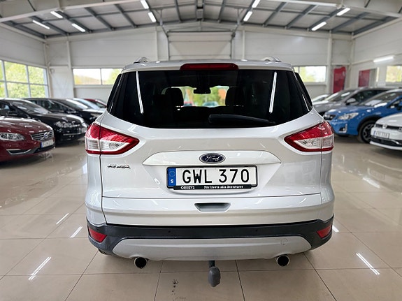 Ford Kuga 8 of 24