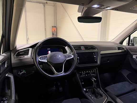 Volkswagen Tiguan 13 of 22