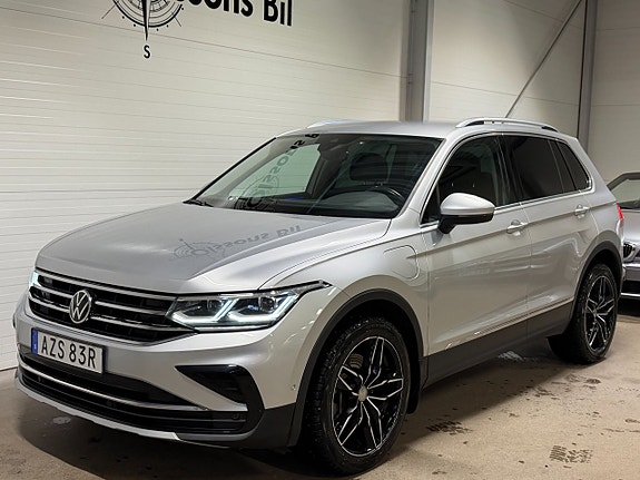 Volkswagen Tiguan 2 of 22