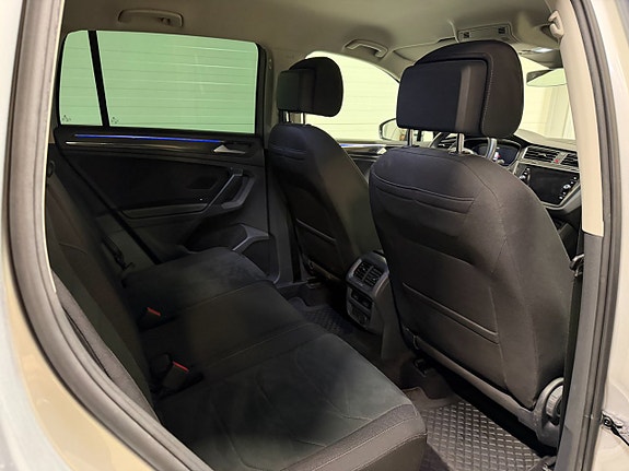 Volkswagen Tiguan 10 of 22