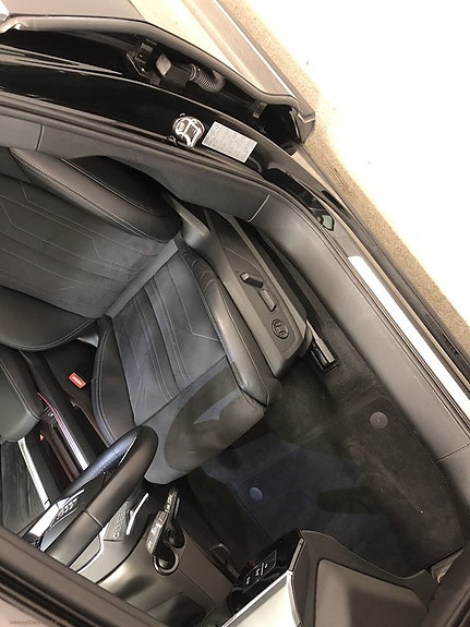 Audi Q8 8 of 13