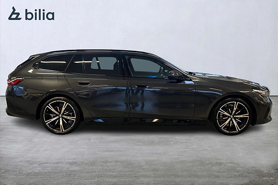 BMW 530e 16 of 22
