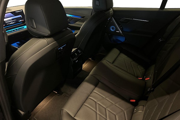 BMW 530e 11 of 22