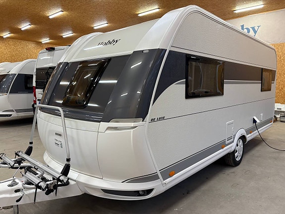 HOBBY 495 UL DE LUXE. Prisfest- Pris inkl: tält. 2026